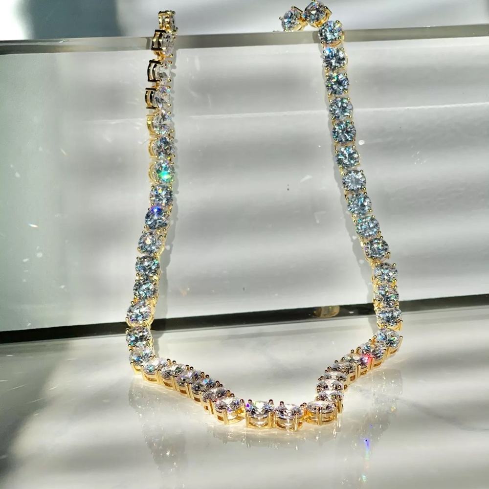 18k Tennis Necklace - Picture 8 of 9